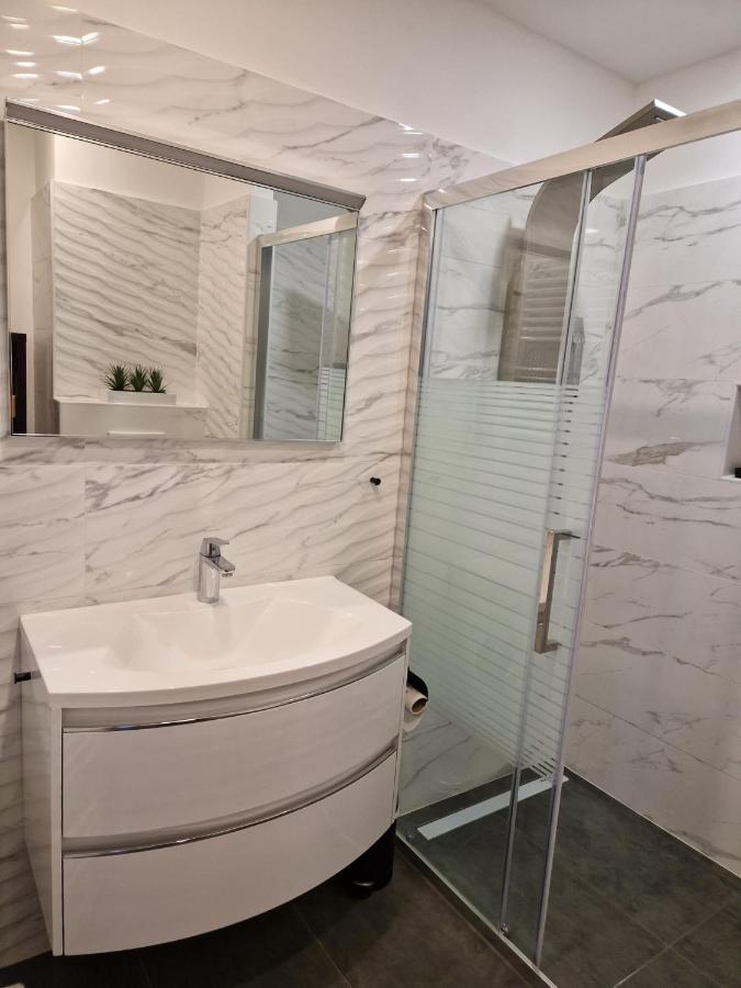 רייקה Apartment Illaria מראה חיצוני תמונה